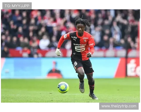 卡马文加是否需要固定位置：战术角色与多面性如何平衡