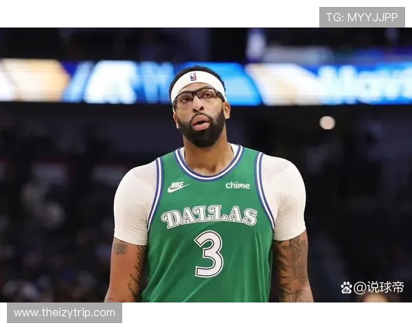 安东尼·戴维斯挡拆制造高位错位 卓越防守影响湖人内线体系